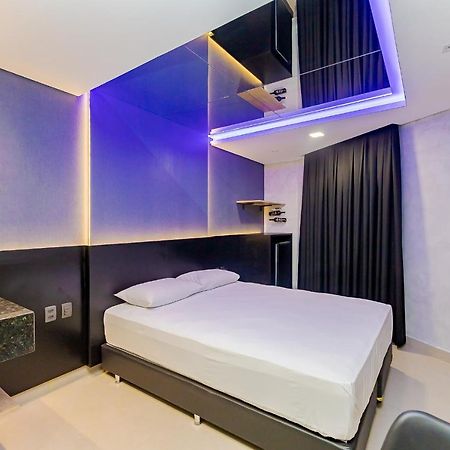 Drops Express Motel Κουριτίμπα Εξωτερικό φωτογραφία