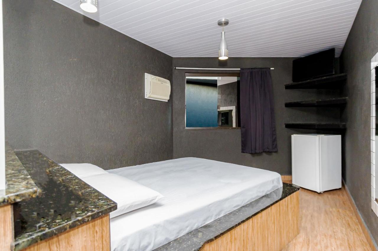 Drops Express Motel Κουριτίμπα Εξωτερικό φωτογραφία