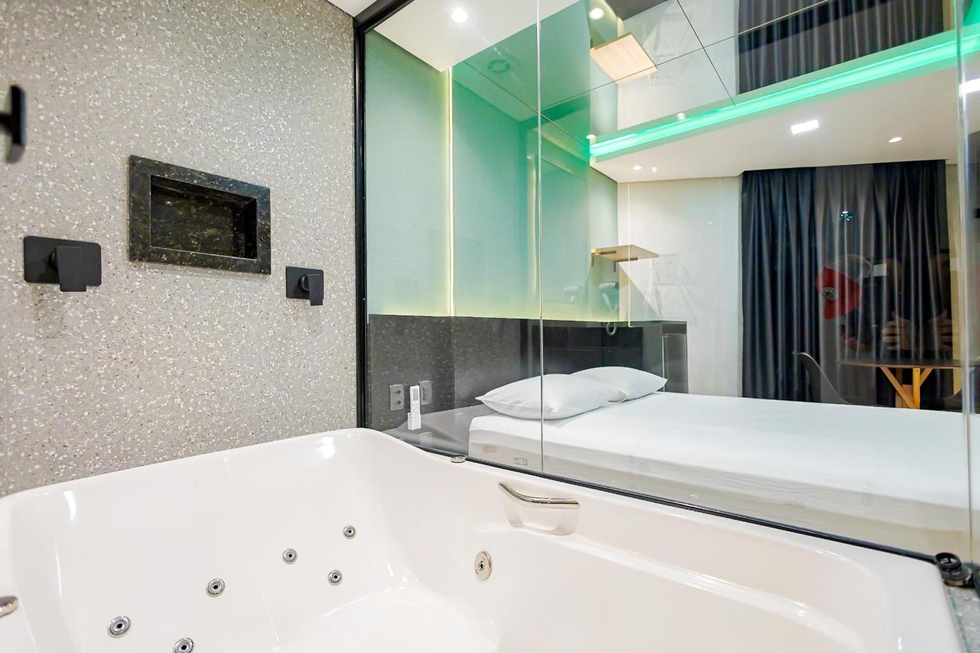 Drops Express Motel Κουριτίμπα Εξωτερικό φωτογραφία